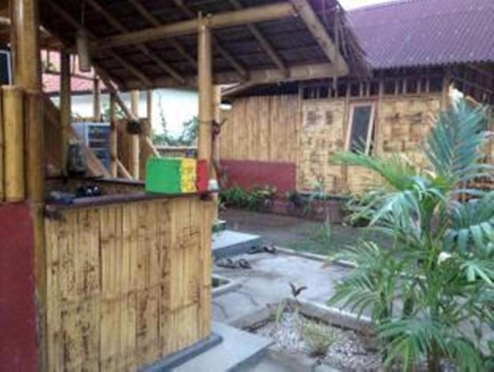Little Woodstock Homestay Gili Trawangan Esterno foto