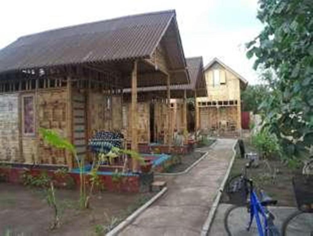 Little Woodstock Homestay Gili Trawangan Esterno foto