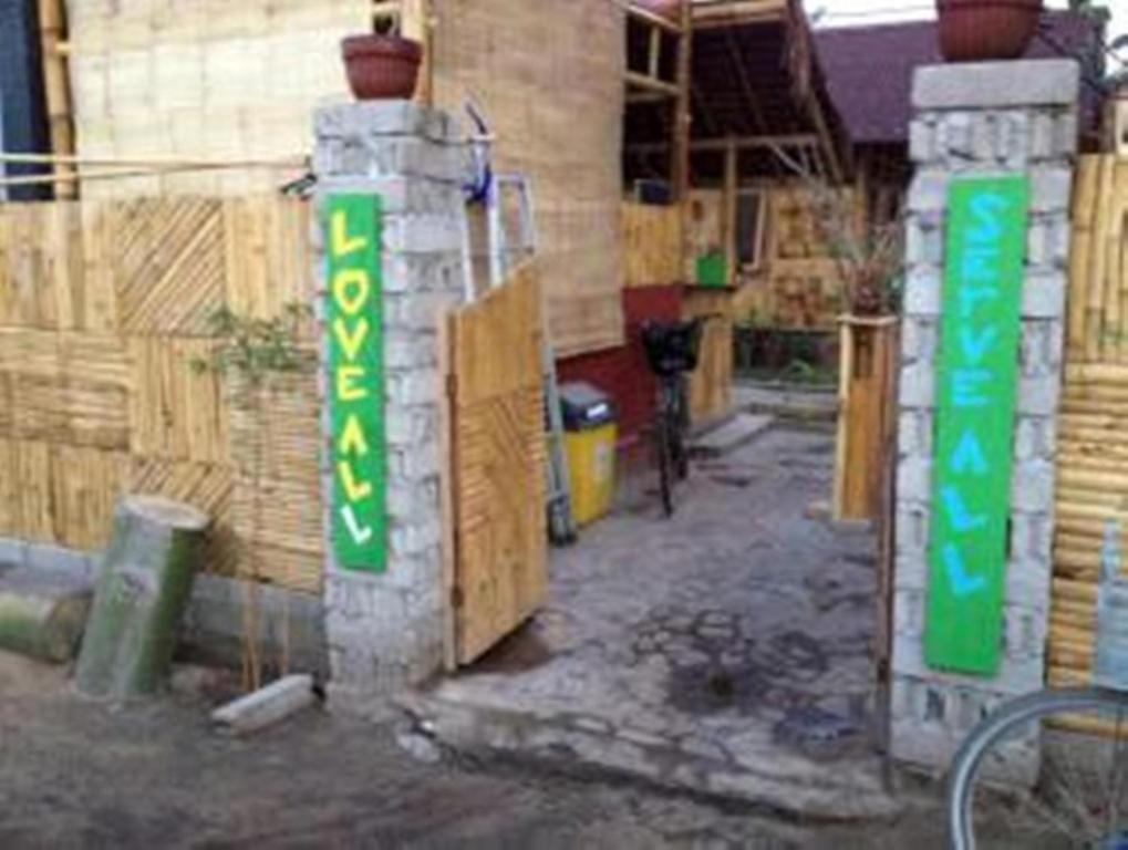 Little Woodstock Homestay Gili Trawangan Esterno foto